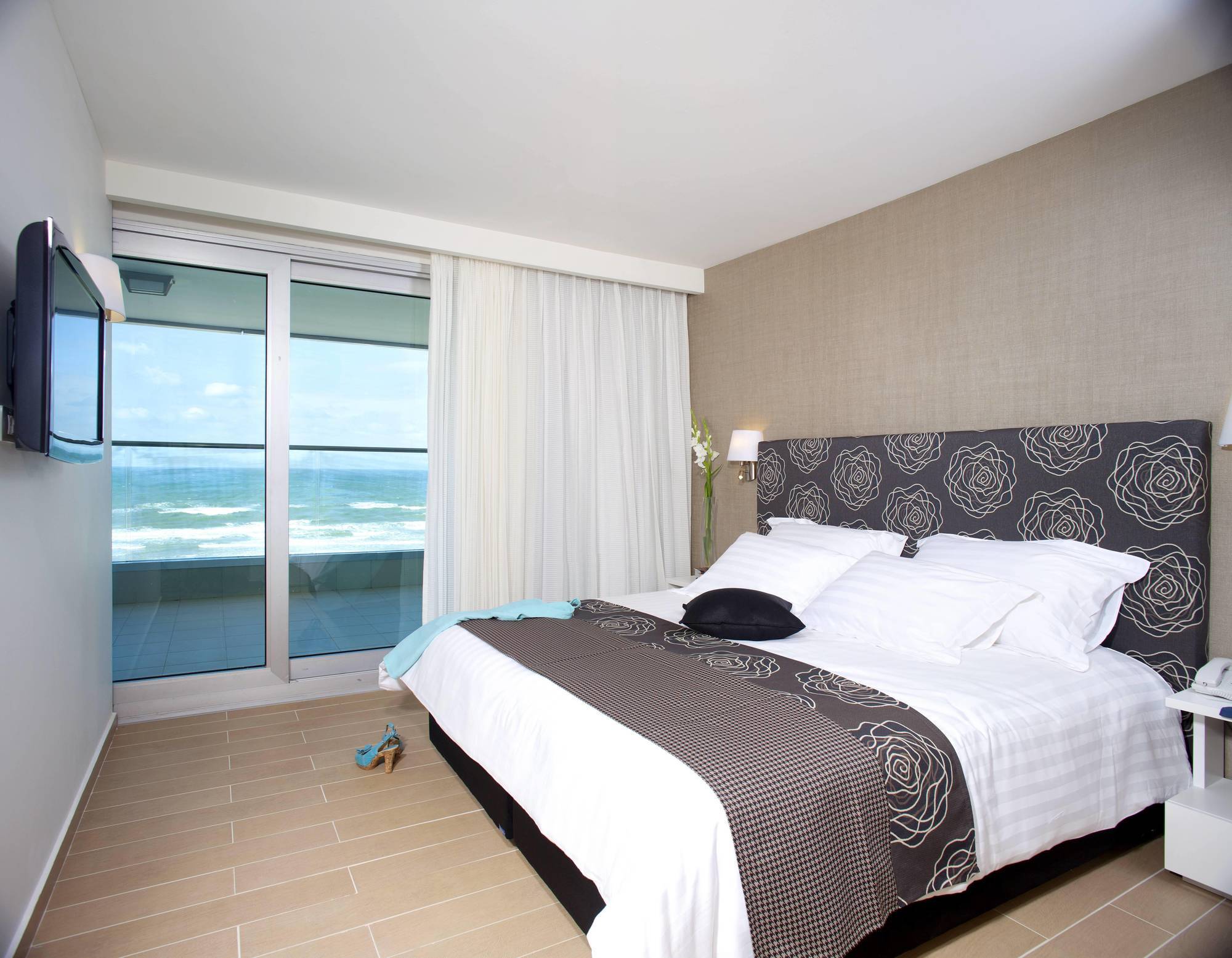 West All Suites Hotel Ašdod Exteriér fotografie